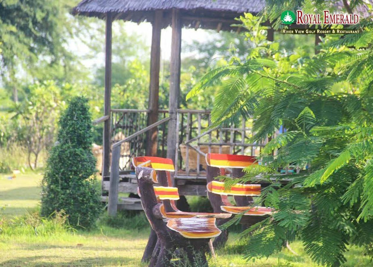 Royal Emerald River View Resort Баган Екстер'єр фото