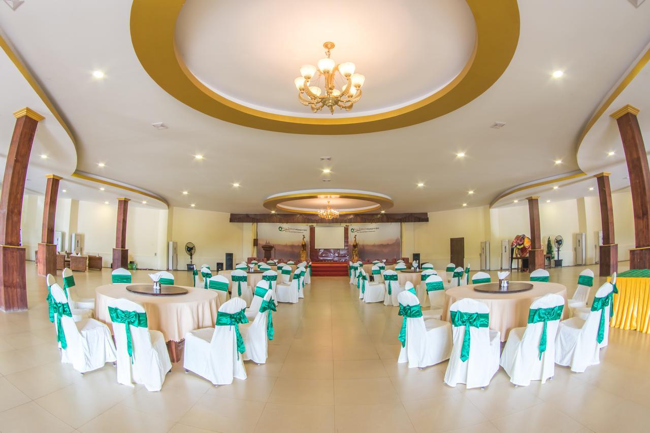 Royal Emerald River View Resort Баган Екстер'єр фото