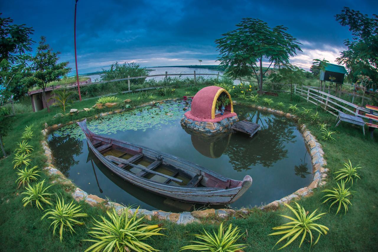 Royal Emerald River View Resort Баган Екстер'єр фото