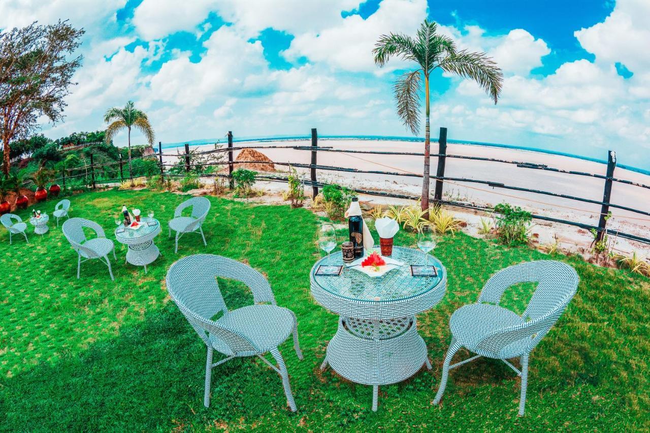 Royal Emerald River View Resort Баган Екстер'єр фото